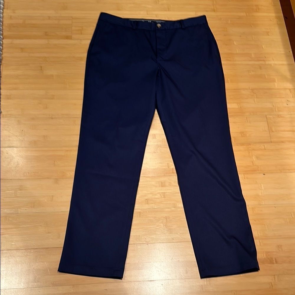 Vineyard Vines golf Pants